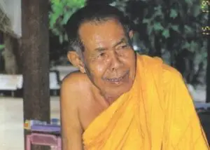 阿贊弄 Wat Sai Khao – 師父介紹