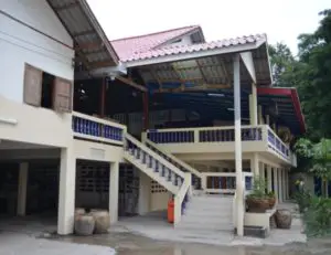 龍婆Inn / 龍婆因 – Wat Nong Mek寺廟介紹