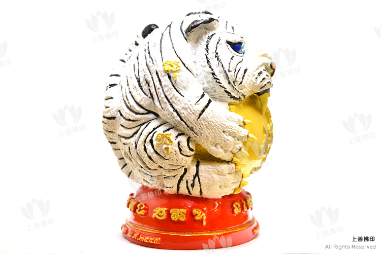 屈班柏 - 2556 老虎抱財糖 供奉型