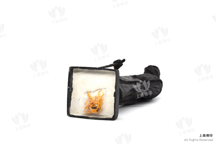 龍婆篇 - 2544 自身 供奉型