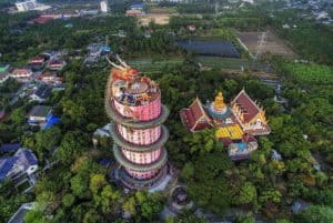 泰國龍廟 : WAT SAMPHRAN ( 17層建築蟠龍寺 )