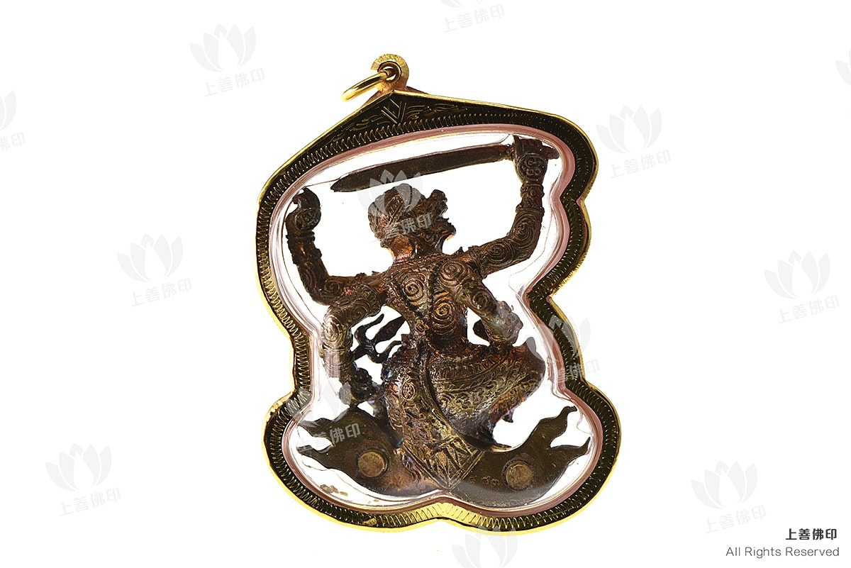 龍婆駕龍 - 2552 騰空顯赫之四臂哈奴曼, 純金殼 背面圖